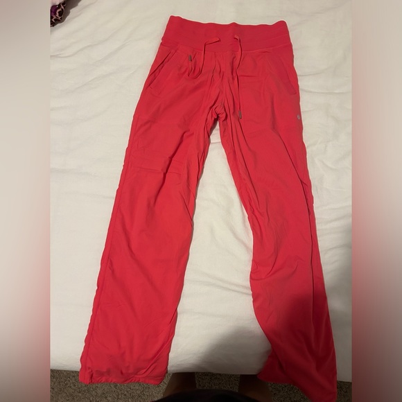 LULULEMON Dance Studio Mid Rise Pant (regular length)
size 6 
color glaze pink - Picture 6 of 6